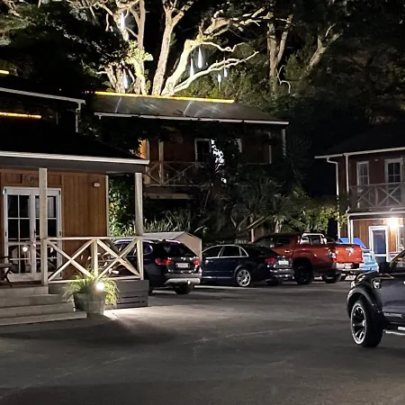 Anchor Lodge Motel Coromandel Exterior photo