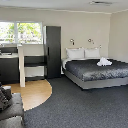 Anchor Lodge Motel Coromandel Exterior photo