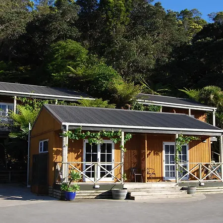 Anchor Lodge Motel Coromandel Exterior photo